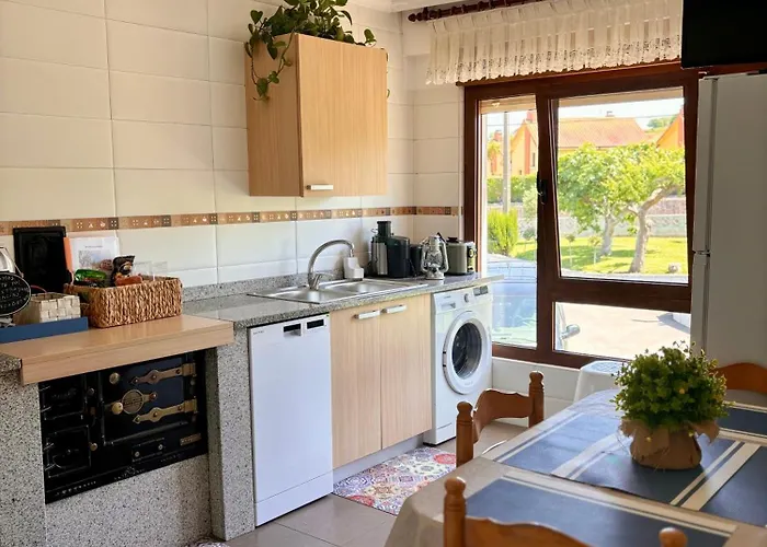 Holiday home La Casuca De Mabel Revilla De Camargo